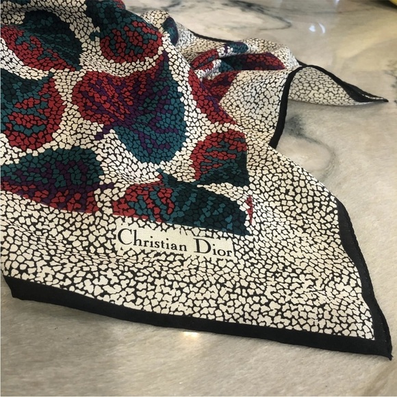 Vtg Christian Dior Silk Scarf  Logo Fall Leaves Classic Echarpes 34 X 34 square - Picture 11 of 11